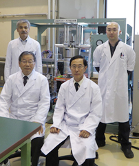 シャロームは、名古屋大学と共同研究で独自の超臨界技術を確立